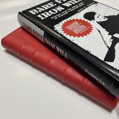 The hubbed spine hardcover book with sprayed edges